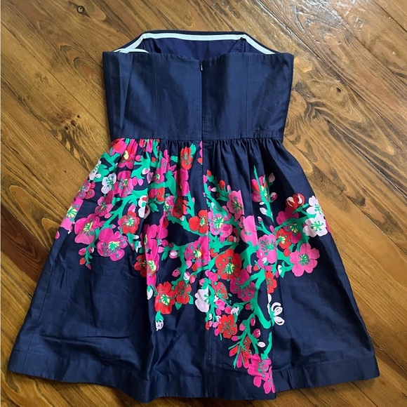 Lilly Pulitzer Bright Navy Cherry Mine Lottie Strapless Mini Dress in 6 - Picture 6 of 15